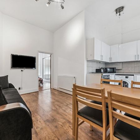 Cozy Wimbledon Apartment London Eksteriør bilde